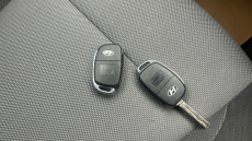 Hyundai i20 1.2 MPi S Connect 5dr Petrol Hatchback